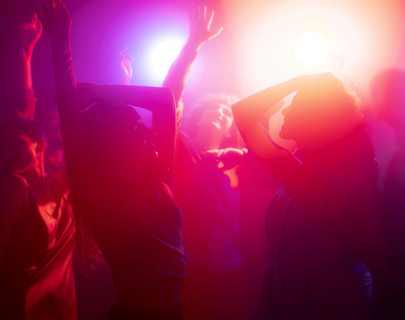 Lipstick Gece Kulübü